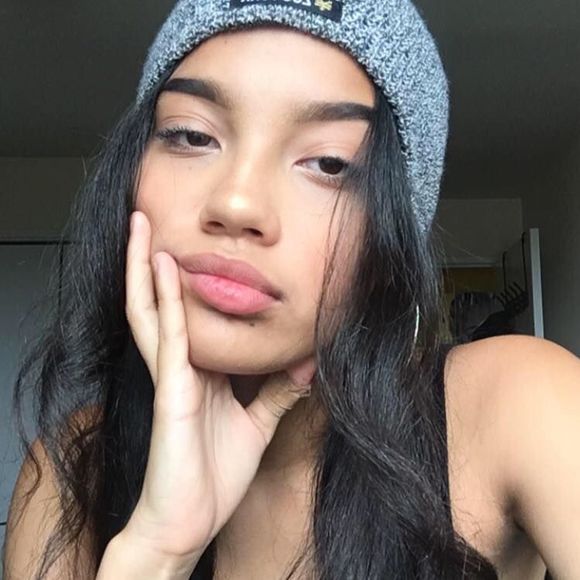 Meet your Posher, Vincenza - Picture 1 of 1